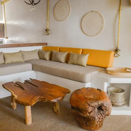 Traditional Sirma In Appartement Klima (Milos)