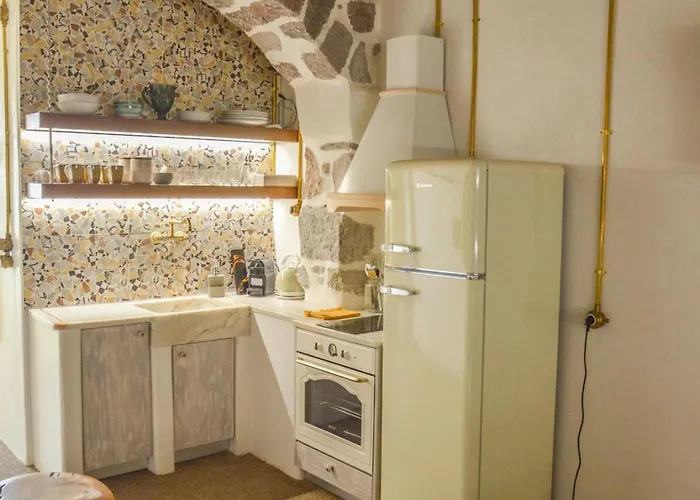 Traditional Sirma In Apartament Klima (Milos)